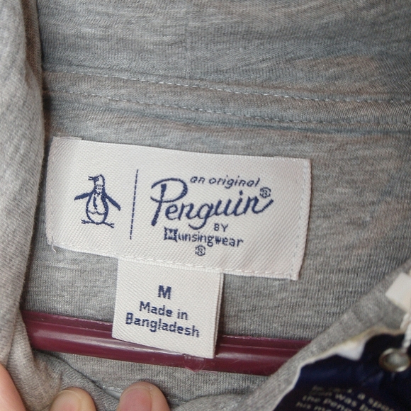 NWT Original Penguin Grey Buffalo Plaid Logo Hoodie - Medium - Picture 2 of 3